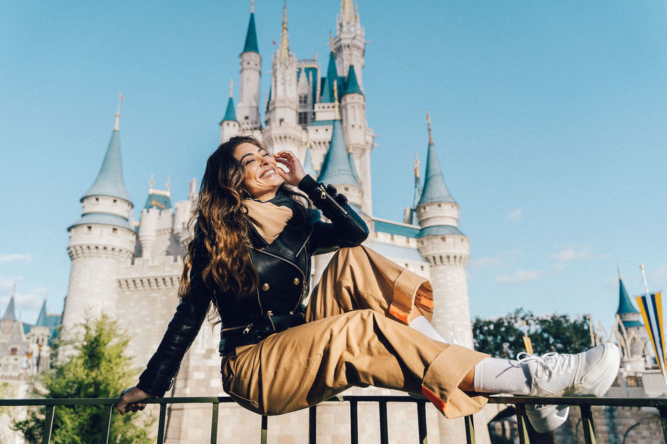 Juliana Paes na Disney Juliana Paes na Disney
