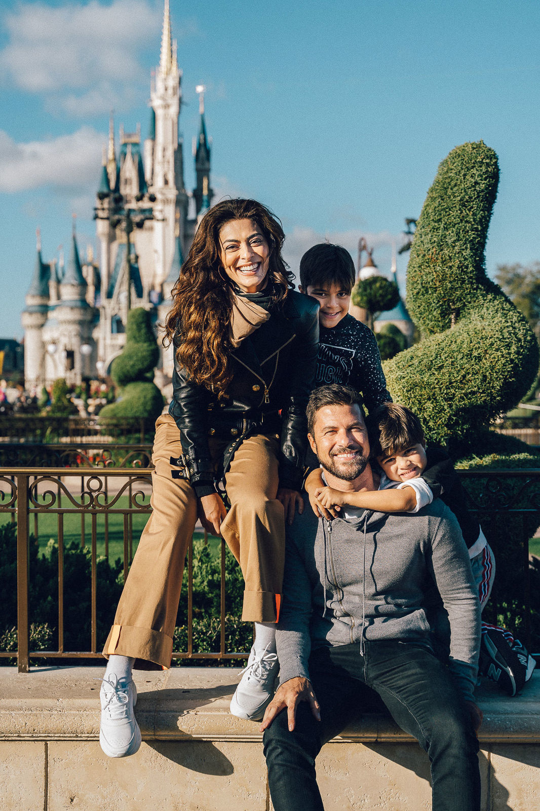 Foto Juliana Paes na Disney Foto Juliana Paes na Disney - Imagem 3