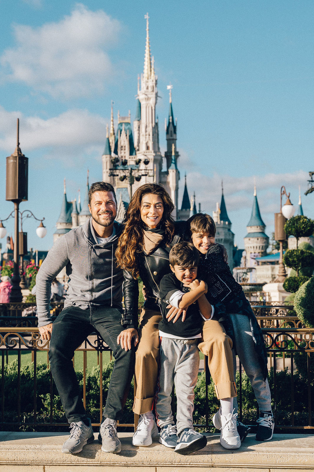 Foto Juliana Paes na Disney Foto Juliana Paes na Disney - Imagem 9